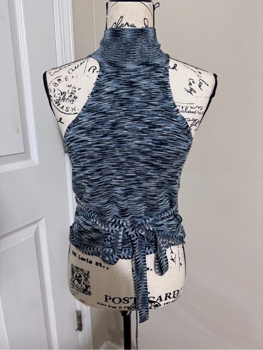 525 America Revolve Blue Space-Dye High Neck Tie-Waist Camisole size S Boho Chic